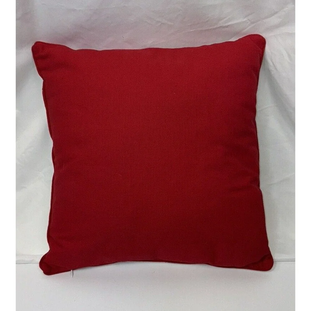 North Pole Christmas‎ Throw Pillow 18